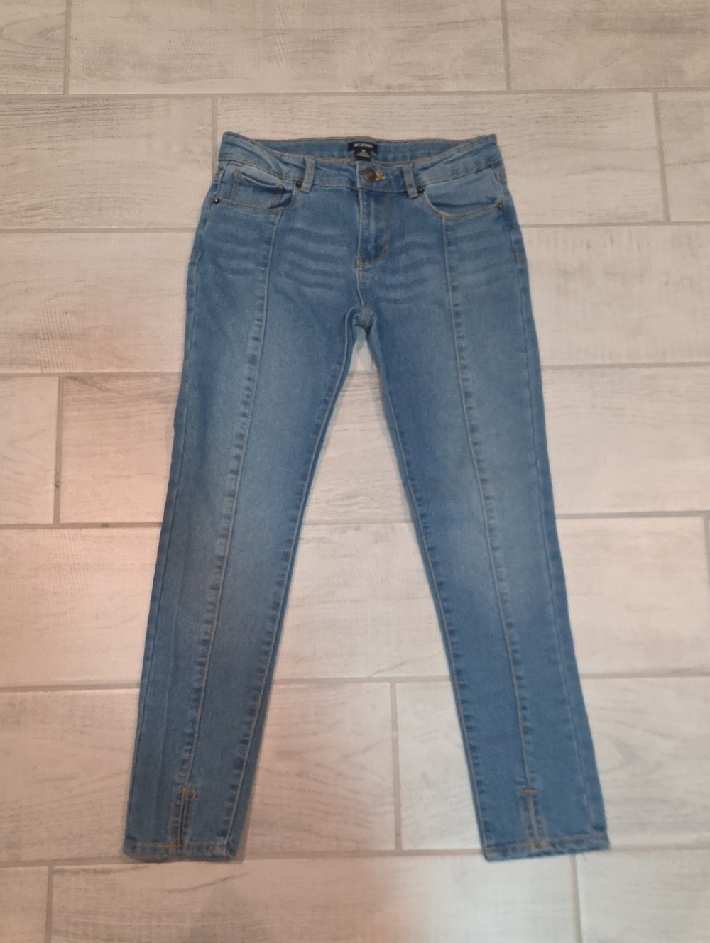 Hudson Jeans Skinny Pleated Leg Girl's Size 16 Light Wash